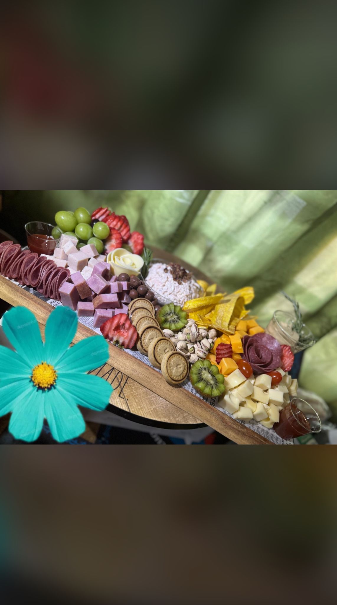 Descriptive alt text