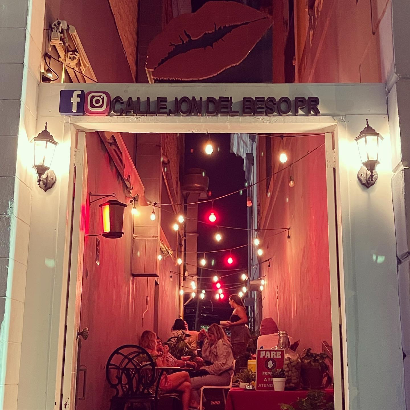 El Callejón del Beso